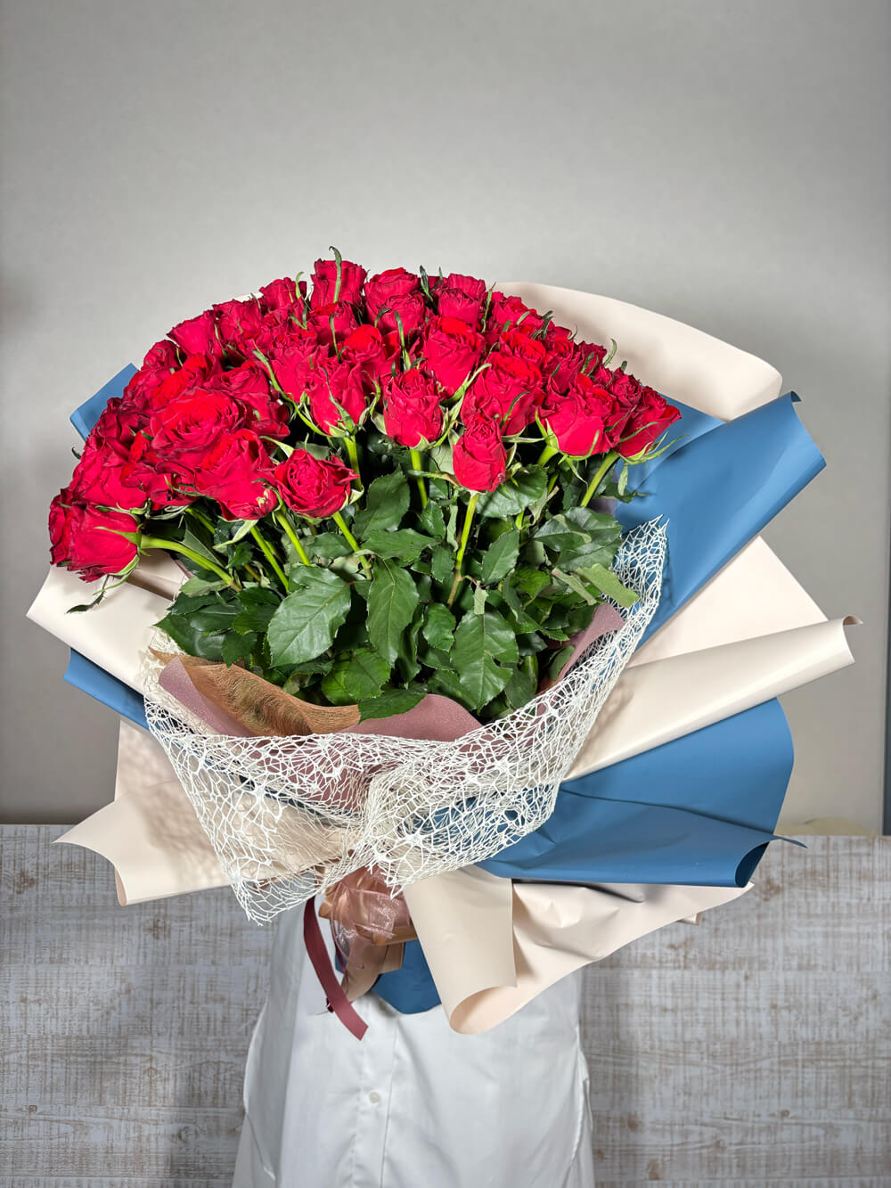 赤バラ50本の花束