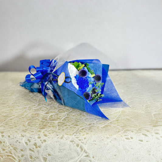 水色と青の花束