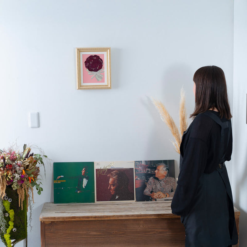 赤バラ12本 押し花(かすみ草入り)