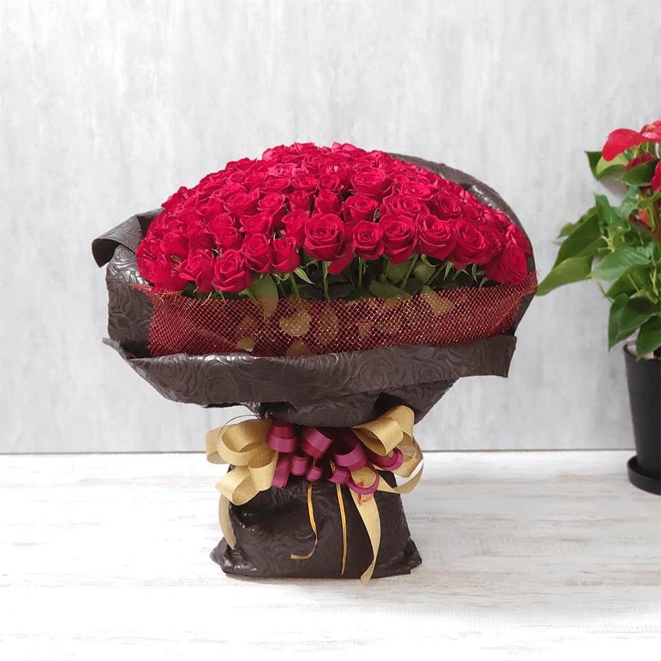 赤バラ108本の花束