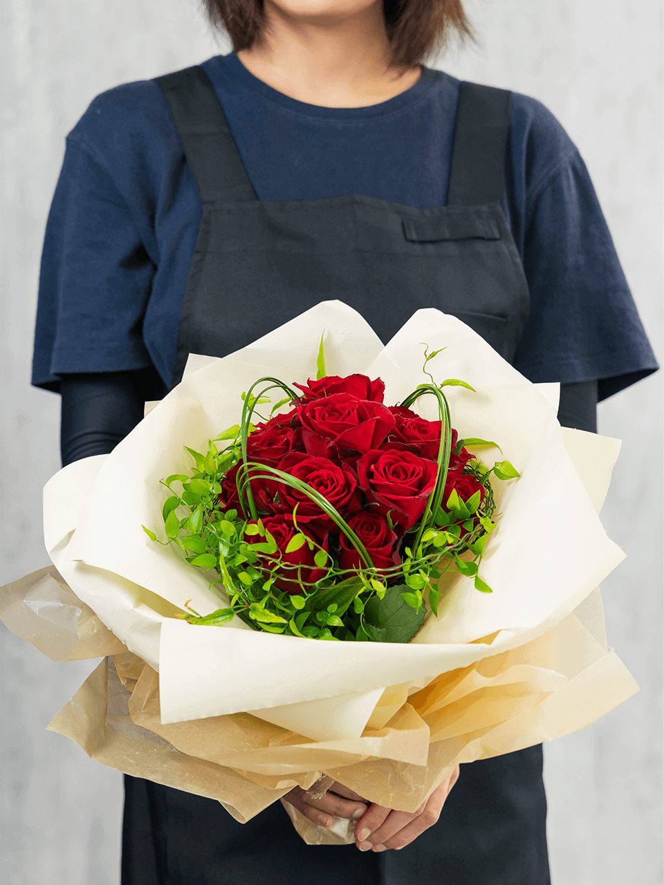 赤バラ12本の花束