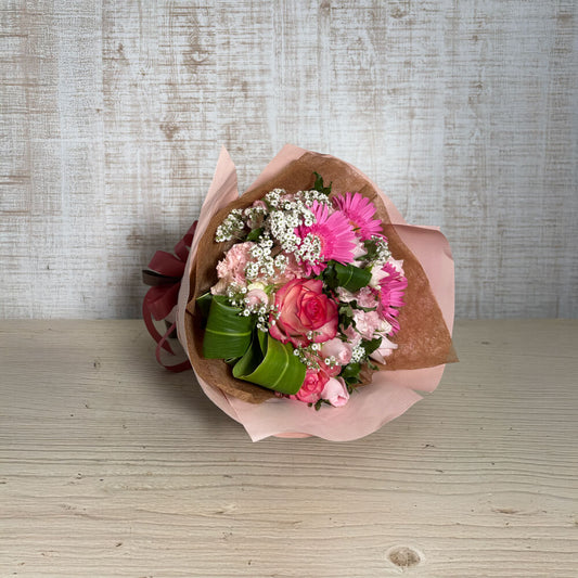 バラとガーベラの花束