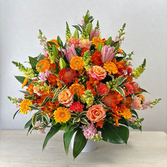 季節のお任せ 黄色オレンジ系 アレンジ花