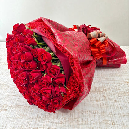 赤バラ108本の花束