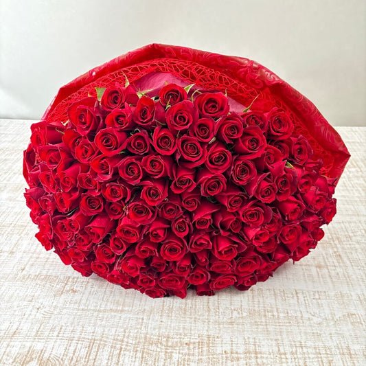 赤バラ108本の花束