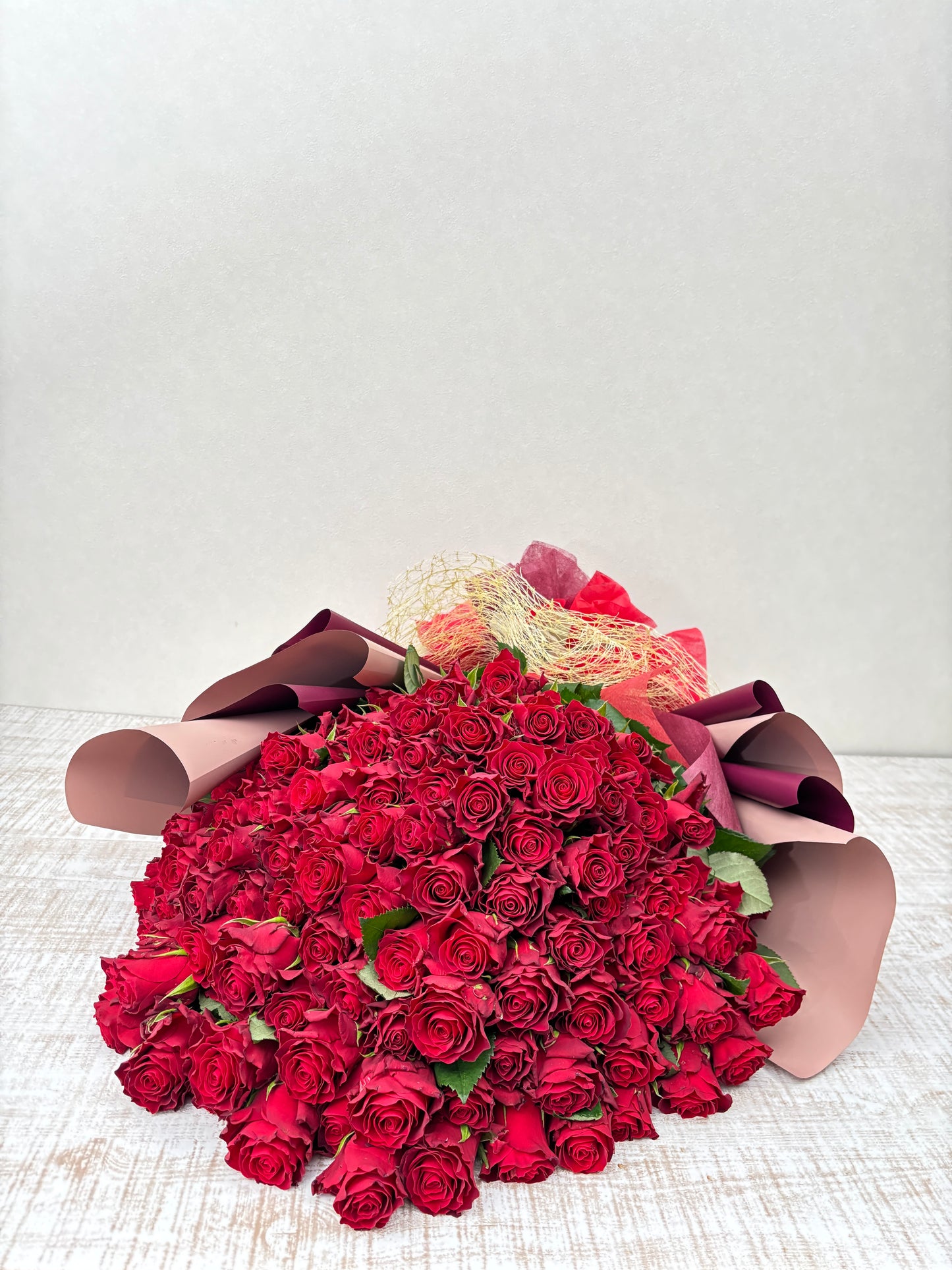 赤バラ108本の花束
