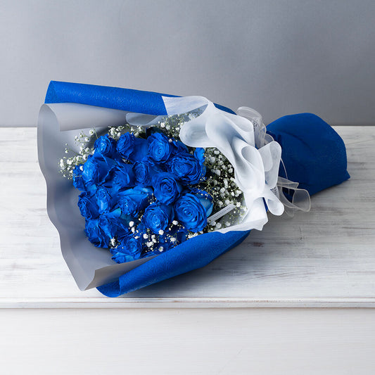 青いバラ20本とかすみ草の花束